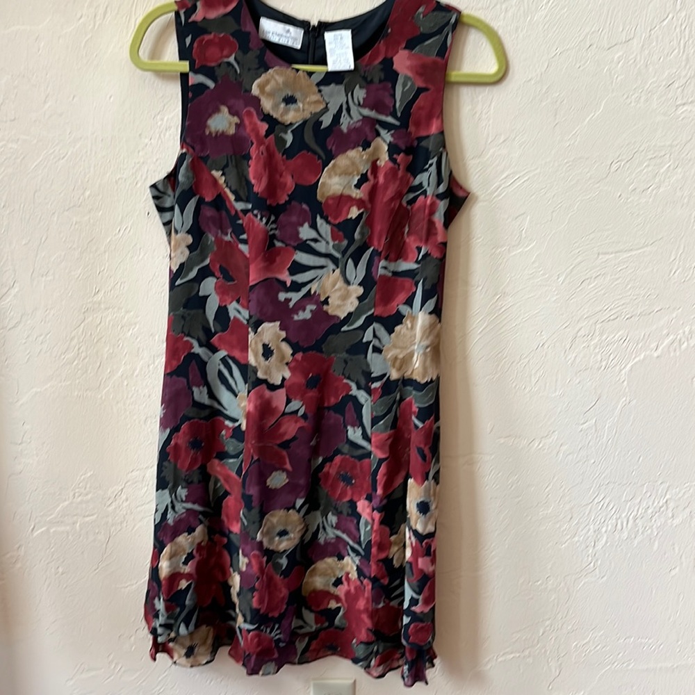 Liz Claiborne petite dress size 6 rayon sleeveless